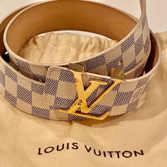 Louis Vuitton Accessories - Louis Vuitton belt